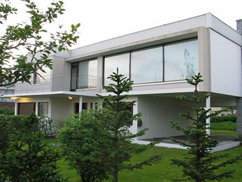 Villa front side